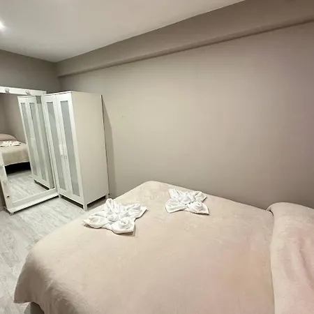 Bed & Breakfast Plaza Serra Barcelona